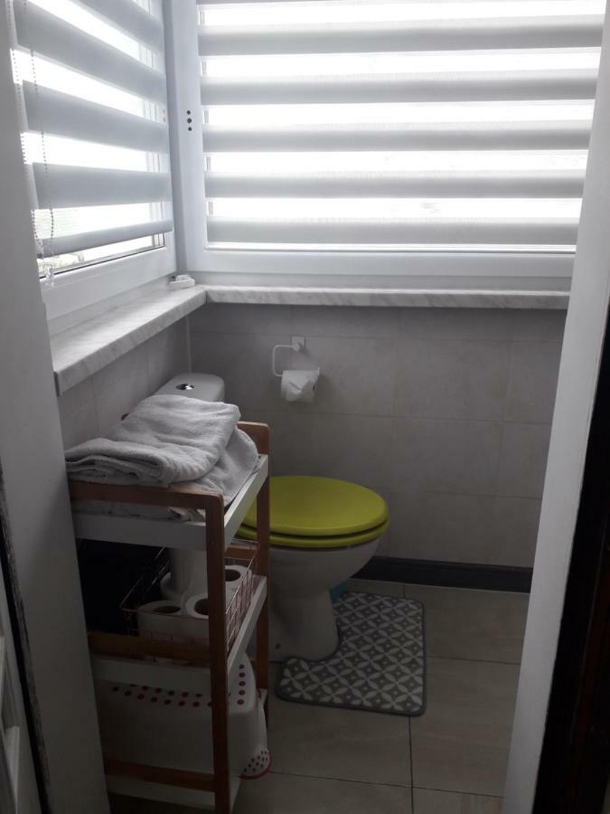 דנפרמליין Vintage Double Bedroom Victoria 1 מראה חיצוני תמונה
